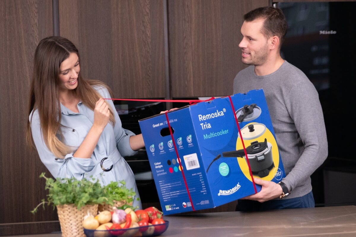 Nová Remoska v krabici