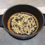 Povidlový koláč s drobenkou v Remosce Povidlový koláč s drobenkou v Remosce po upečení