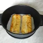 Jablečný štrůdl z listového těsta v Remosce Jablečný závin z listového těsta v Remosce